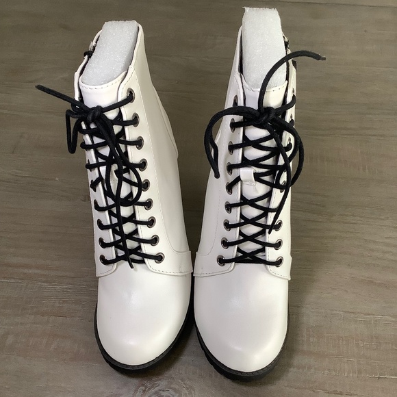 Womens Lace Up Block Heel Ankle Boot - 8 - Picture 7 of 8